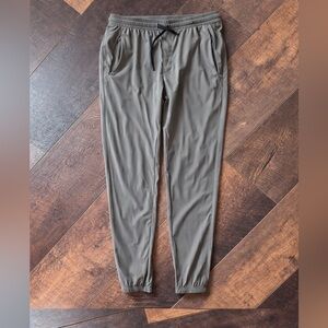 UNRL Olive Green Jogger Pants Men’s Size M Athletic Stretch Zip Pocket